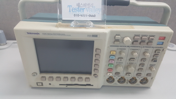 Tektronix TDS 3034 Digital Phosphor Oscilloscope